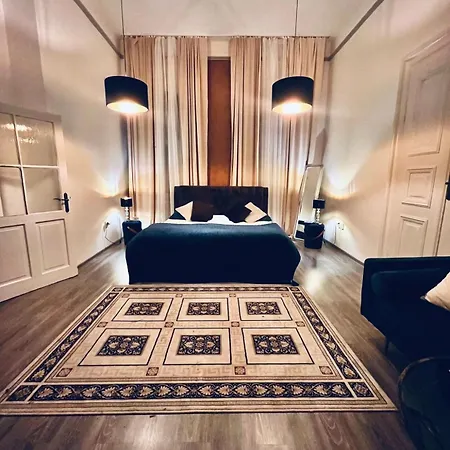 Csaky Palace Ba 3